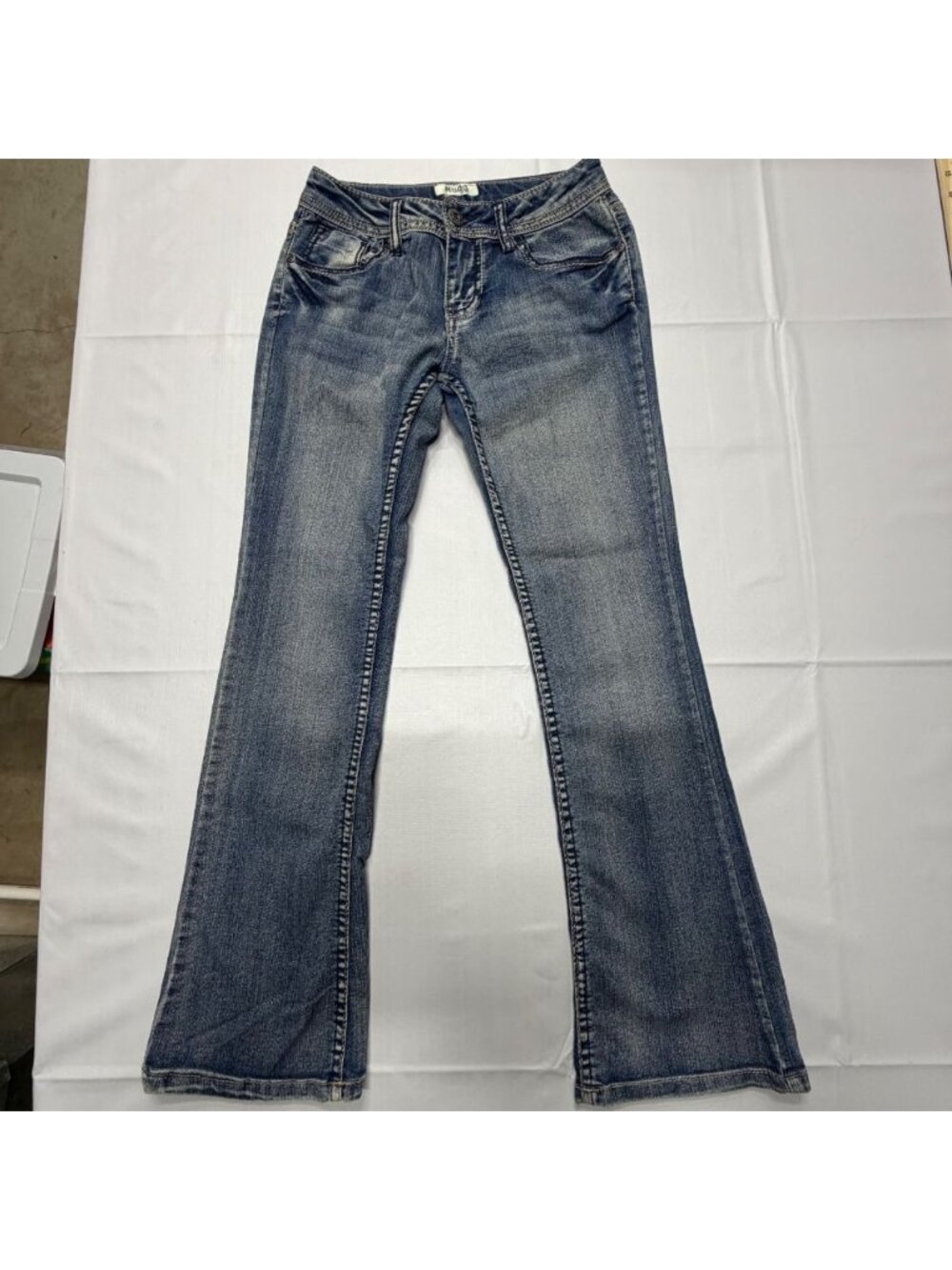 Mudd girls' jeans in size 14R bootcut med wash embellished pockets